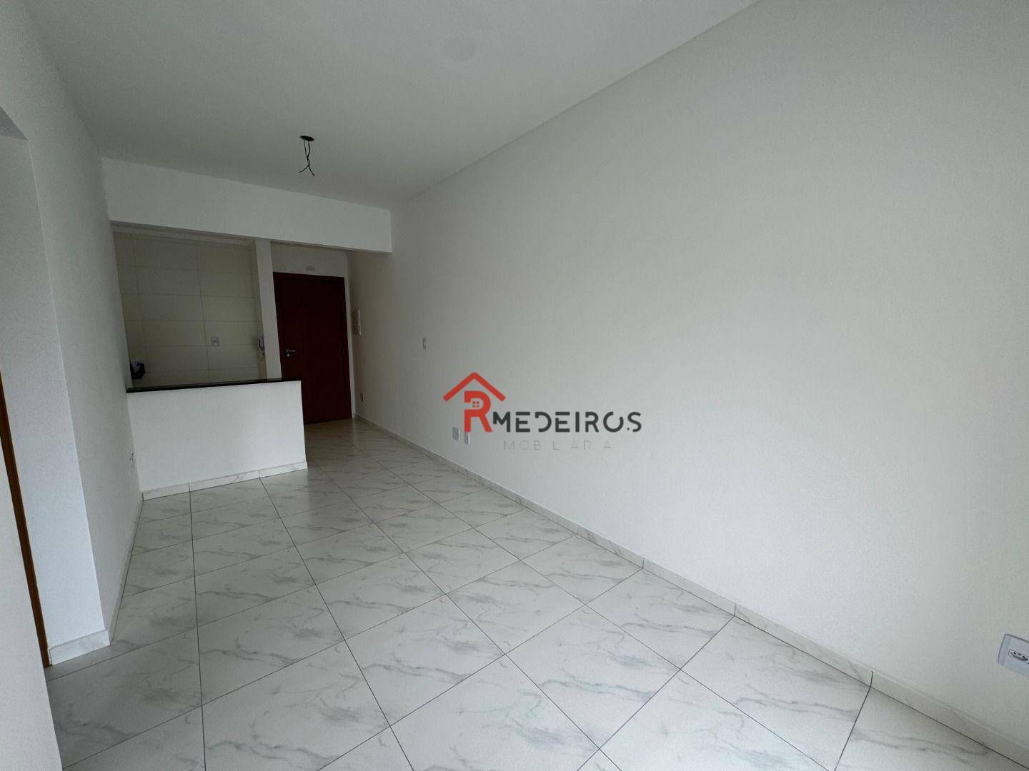 Apartamento à venda com 2 quartos, 47m² - Foto 3