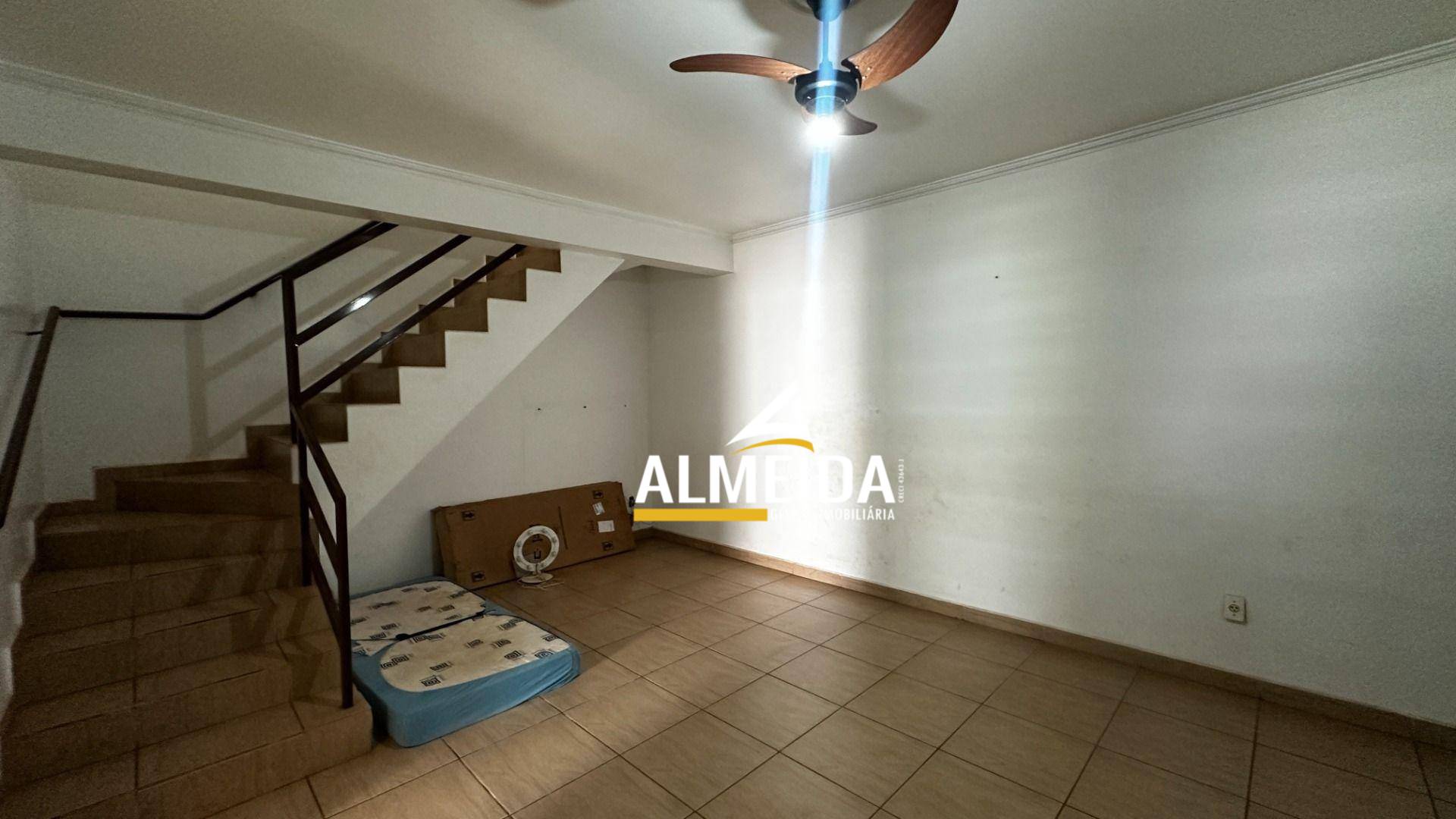 Casa, 3 quartos, 252 m² - Foto 2