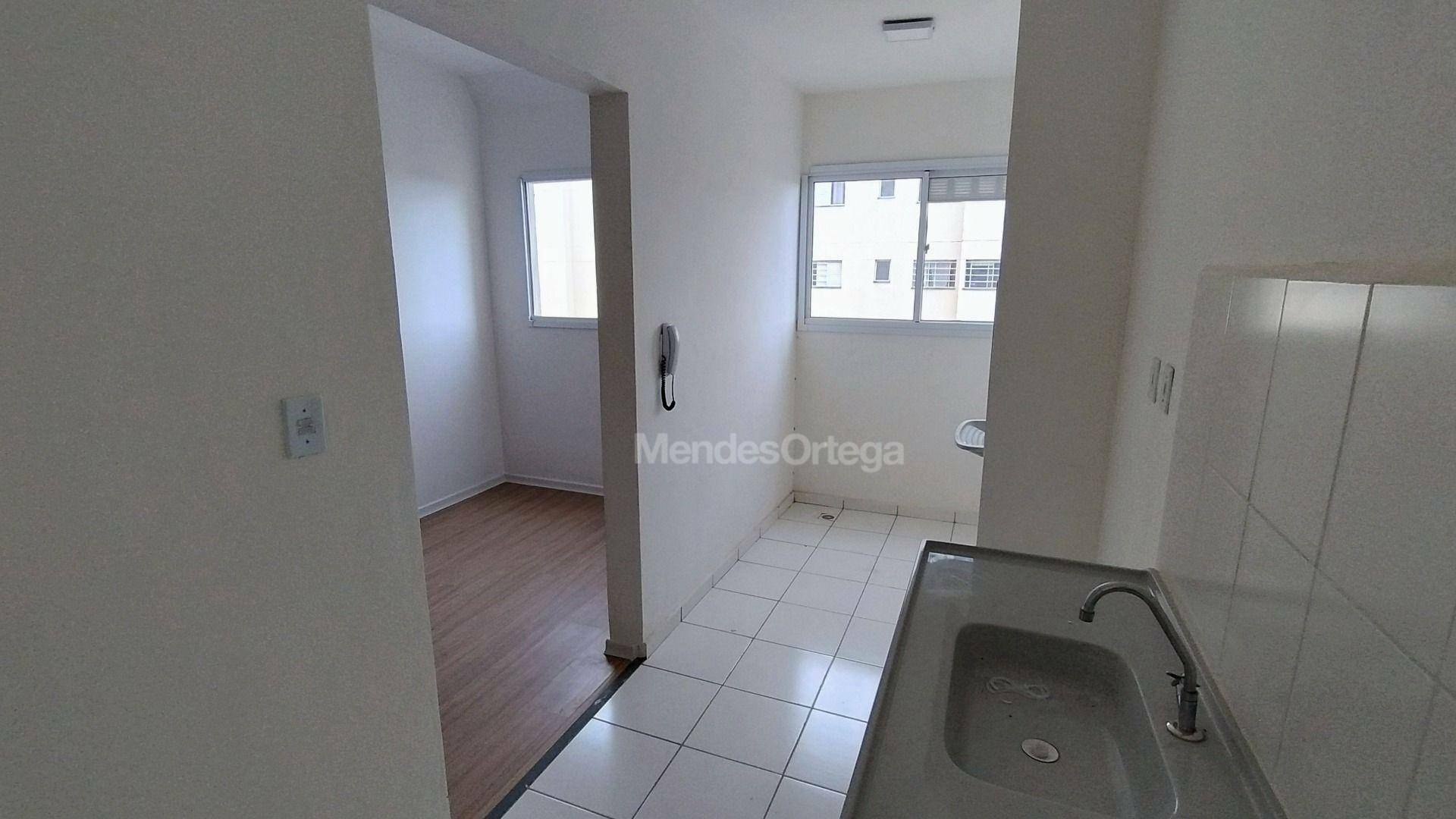 Apartamento à venda com 1 quarto, 40m² - Foto 11