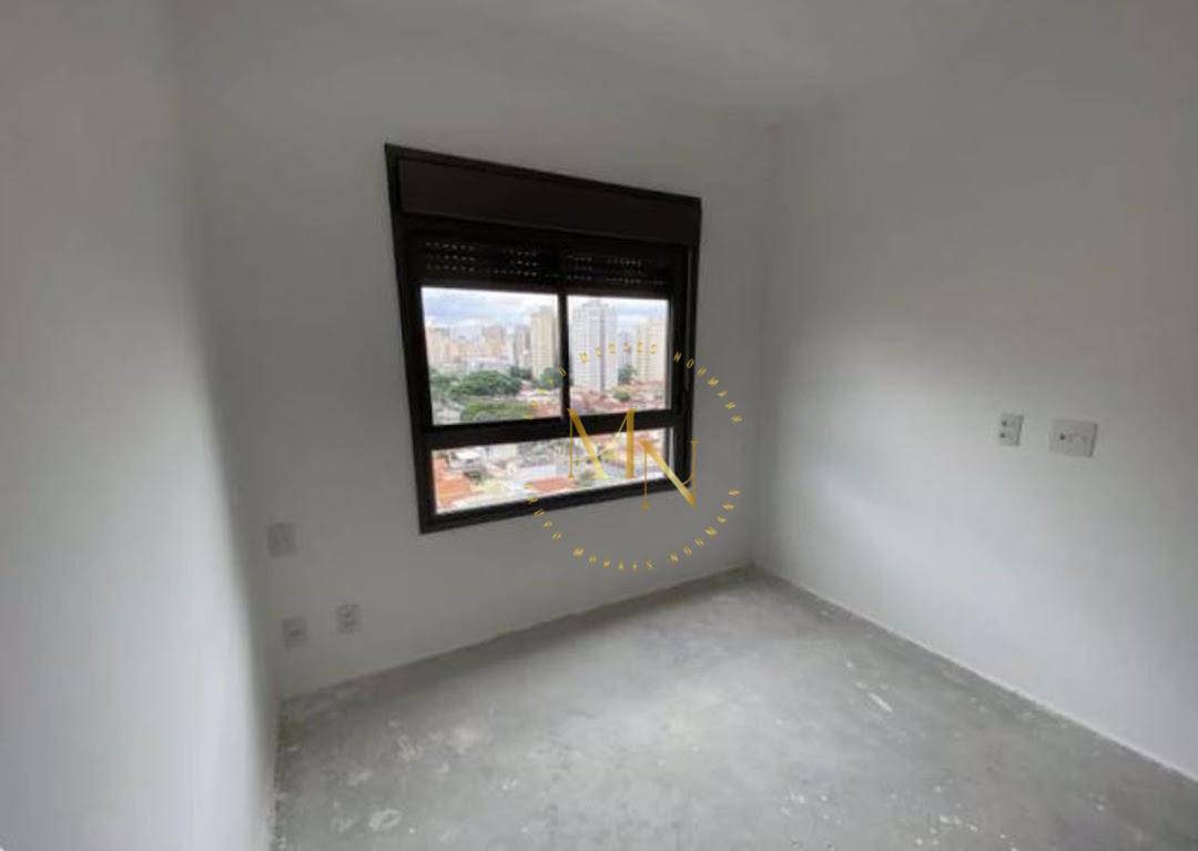 Apartamento à venda com 3 quartos, 137m² - Foto 13