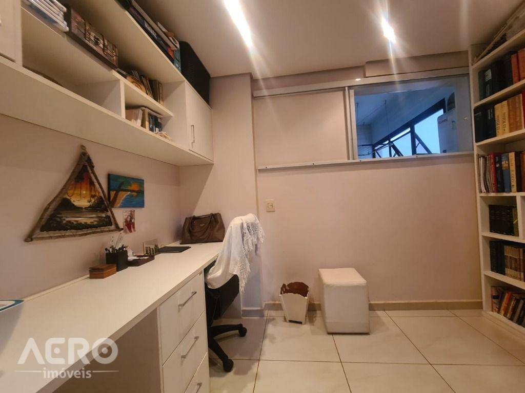 Apartamento à venda com 3 quartos, 140m² - Foto 9