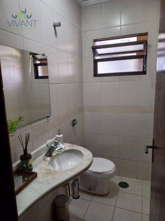 Sobrado à venda com 3 quartos, 243M2 - Foto 26