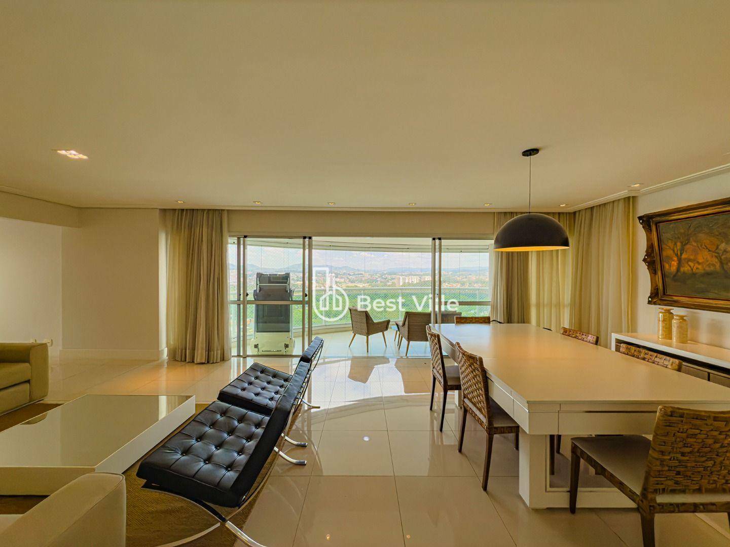 Apartamento à venda com 3 quartos, 261m² - Foto 1