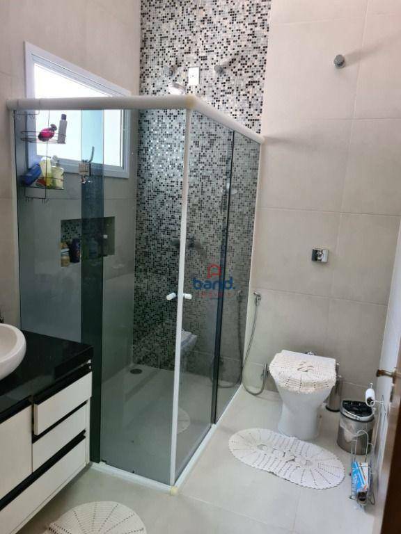 Casa de Condomínio à venda com 3 quartos, 218m² - Foto 17