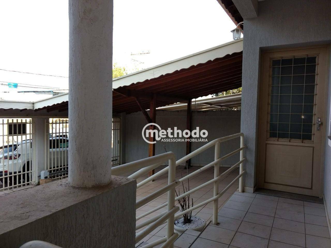 Casa à venda e aluguel com 3 quartos, 234m² - Foto 15