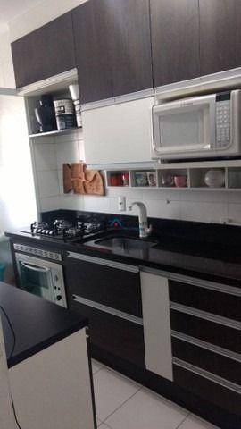 Apartamento à venda com 2 quartos, 52m² - Foto 11