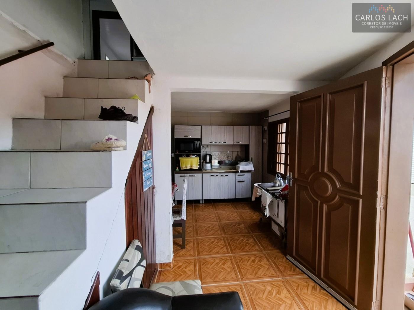 Casa à venda com 4 quartos, 56m² - Foto 2