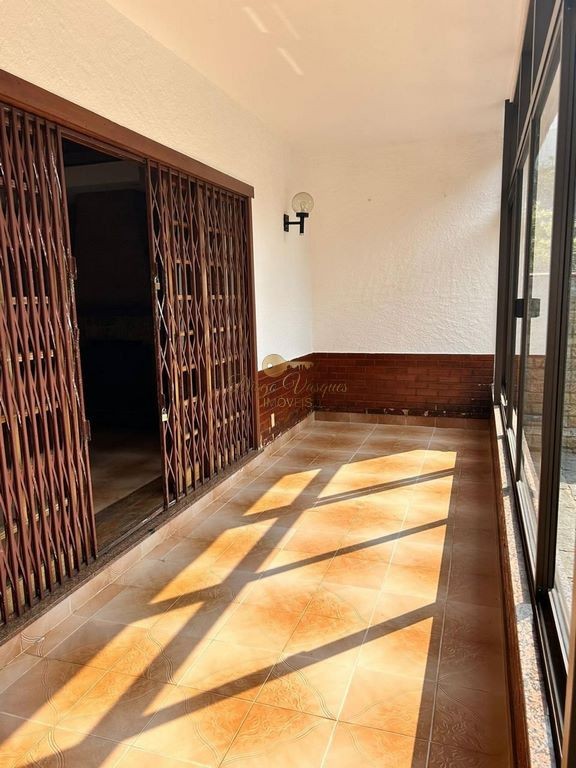 Casa de Condomínio à venda com 4 quartos, 350m² - Foto 38