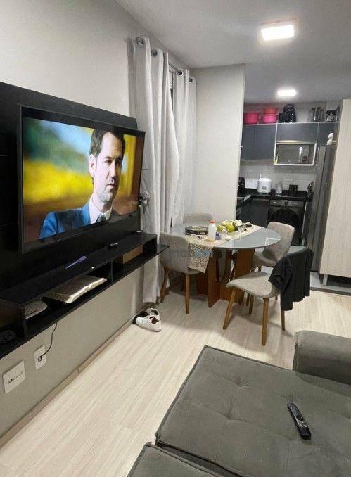 Apartamento à venda com 2 quartos, 45m² - Foto 3