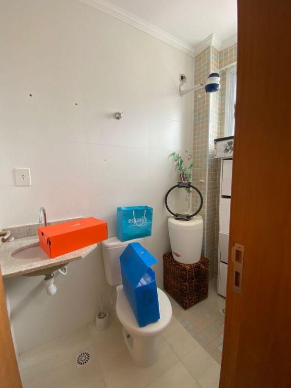 Apartamento à venda com 2 quartos, 65m² - Foto 21