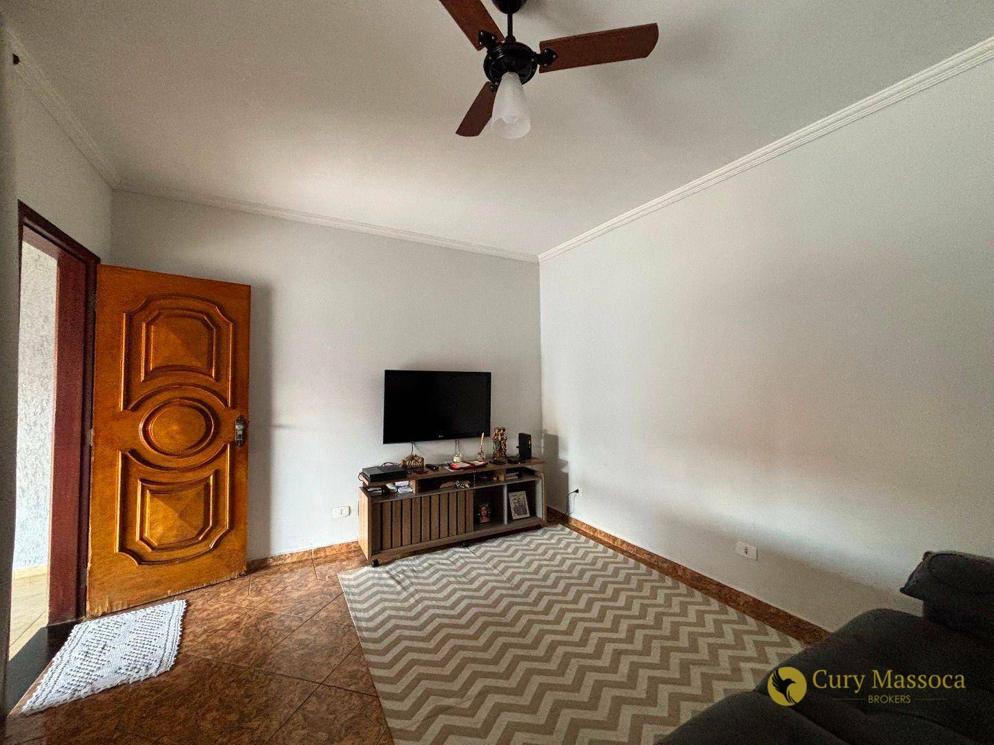 Casa à venda com 2 quartos, 110m² - Foto 17