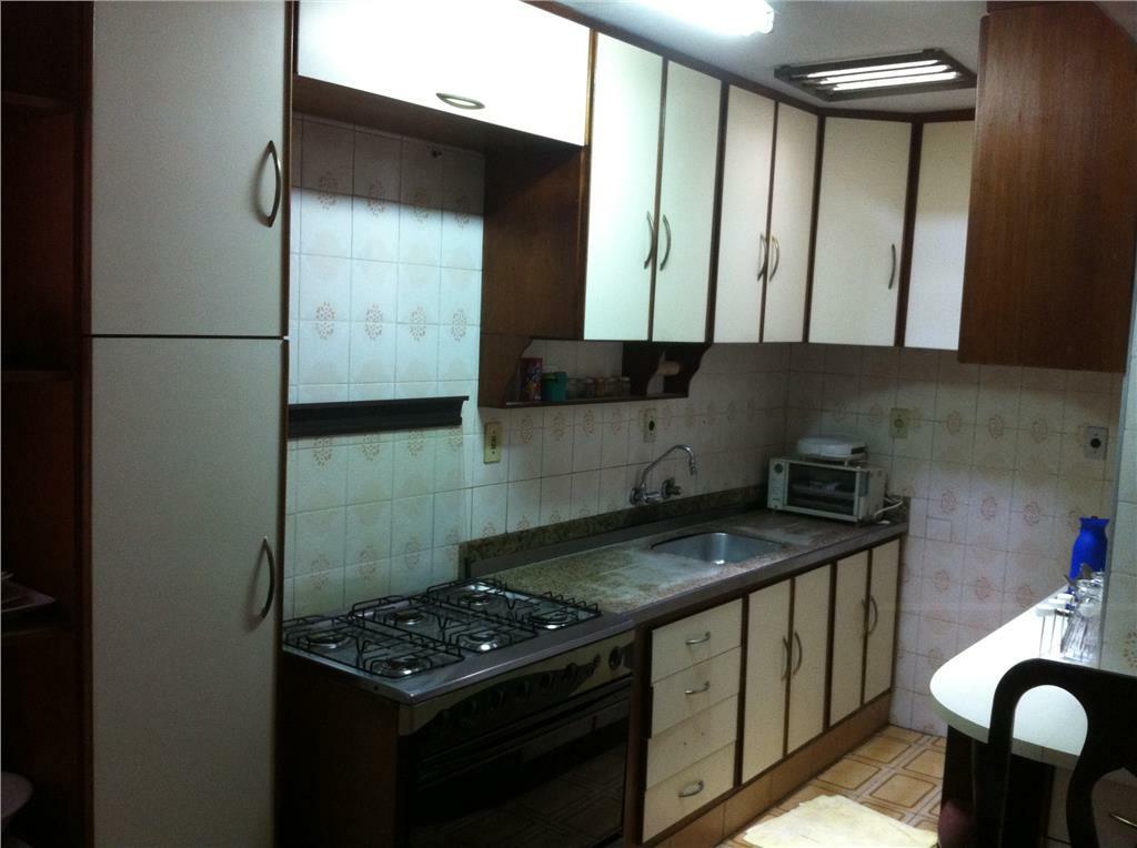 Sobrado à venda com 3 quartos, 300m² - Foto 8