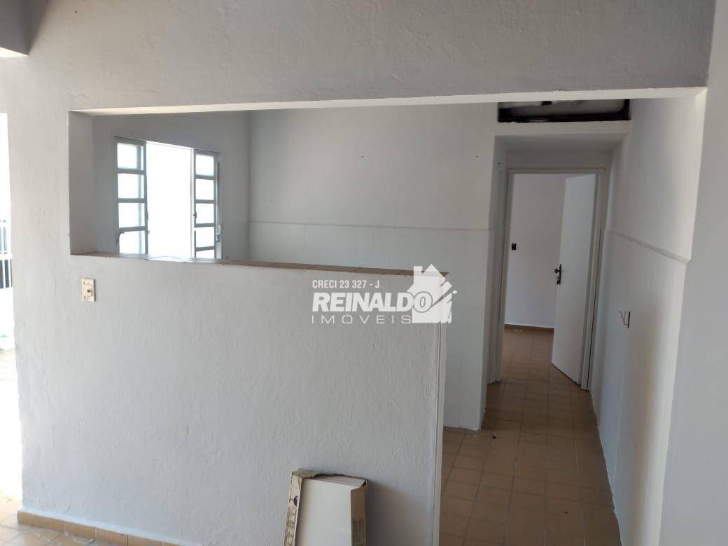 Casa à venda e aluguel com 3 quartos, 266m² - Foto 13