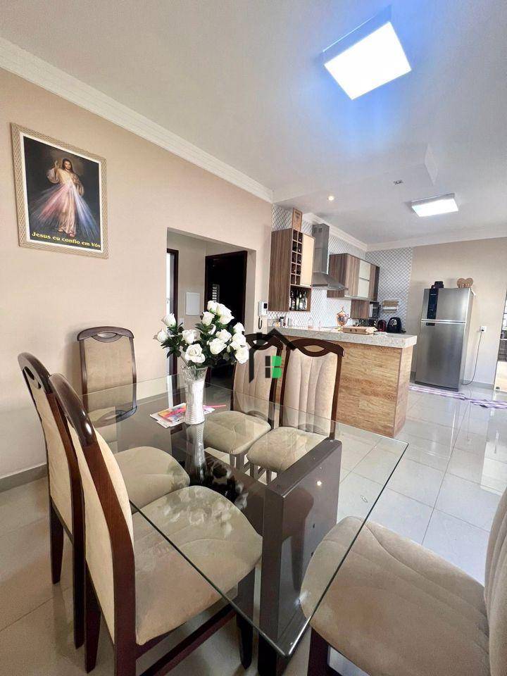 Casa, 2 quartos, 187 m² - Foto 4