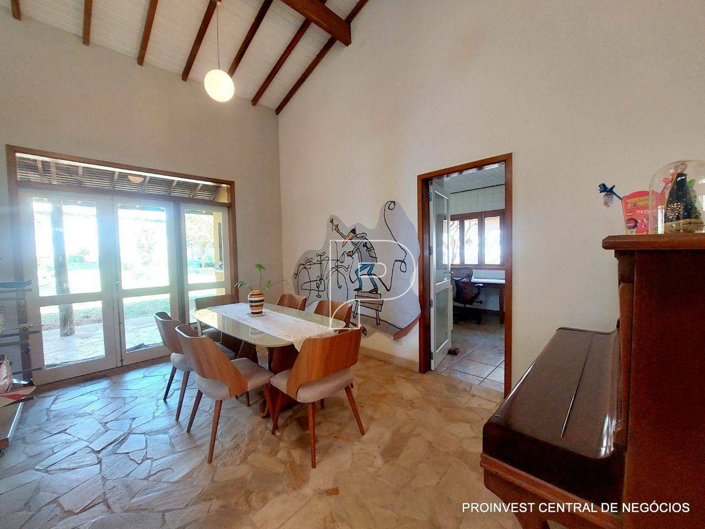 Casa de Condomínio à venda com 4 quartos, 255m² - Foto 12