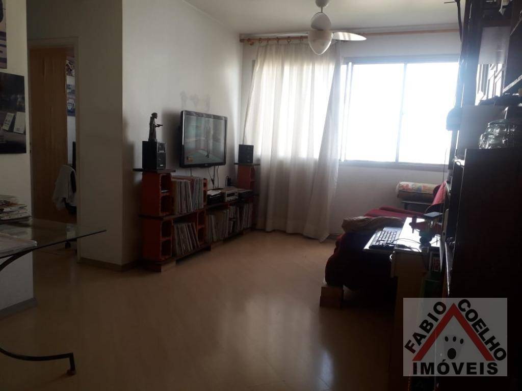 Apartamento à venda com 2 quartos, 75m² - Foto 15