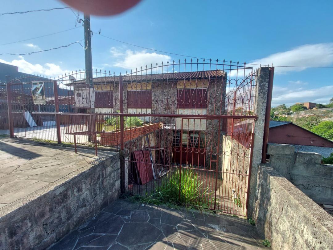 Casa de Condomínio à venda com 3 quartos, 187m² - Foto 1