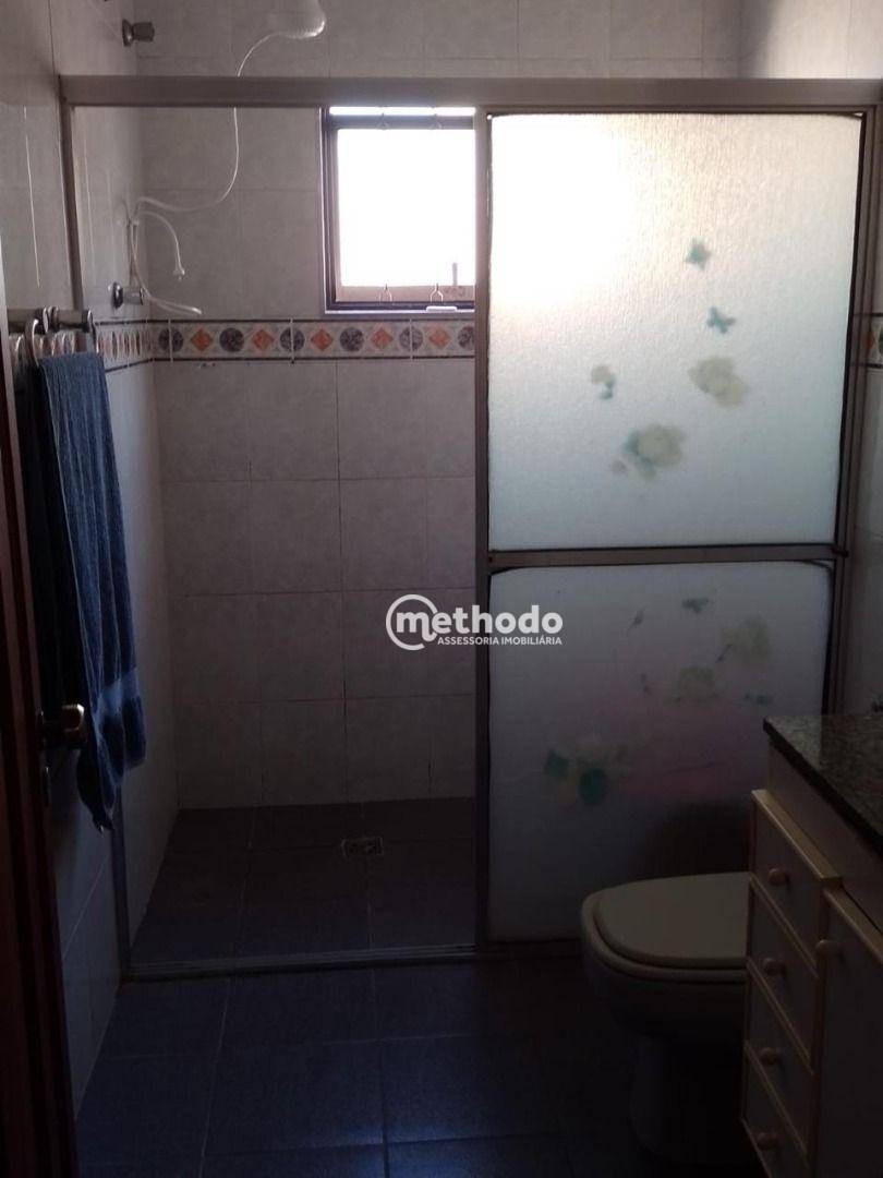 Casa de Condomínio à venda com 3 quartos, 300m² - Foto 18