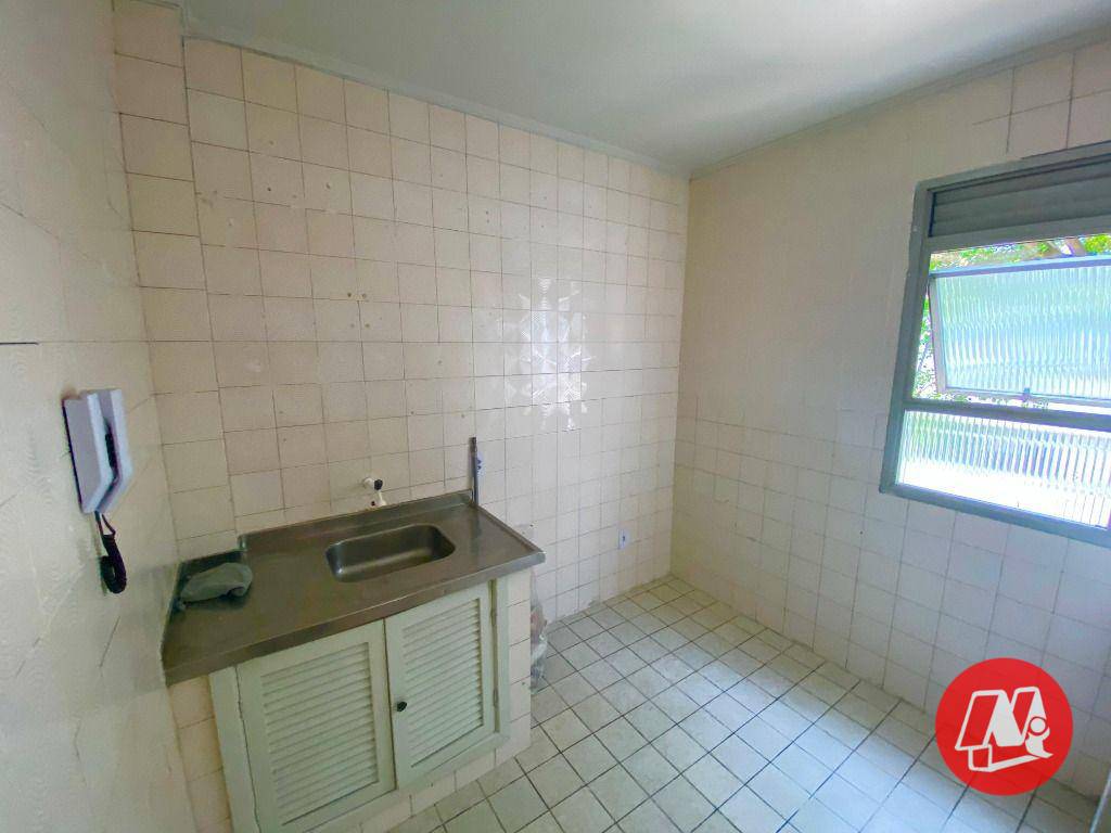 Apartamento para alugar com 1 quarto, 45m² - Foto 9