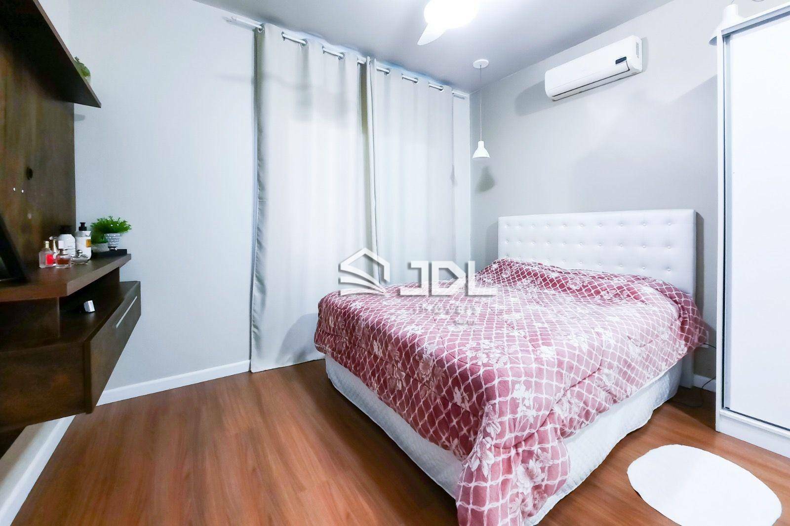 Casa à venda com 3 quartos, 190m² - Foto 9