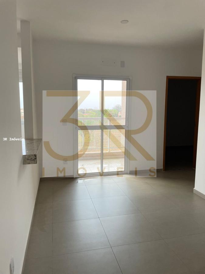 Apartamento à venda com 2 quartos, 58m² - Foto 2