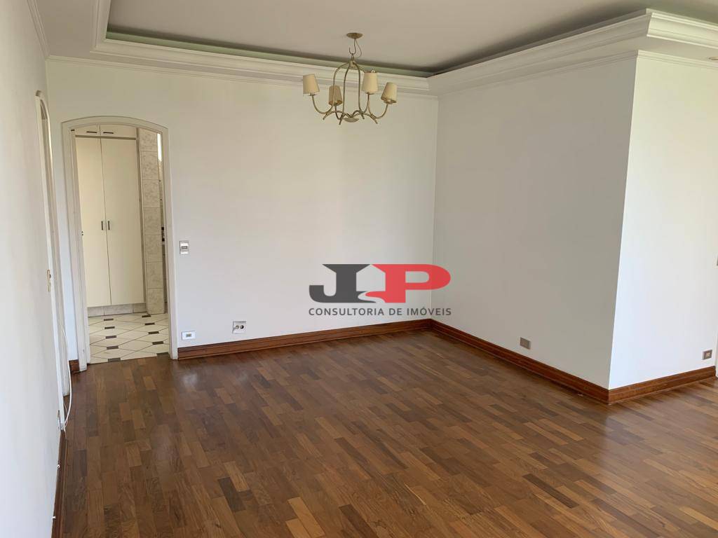 Apartamento para alugar com 3 quartos, 123m² - Foto 2