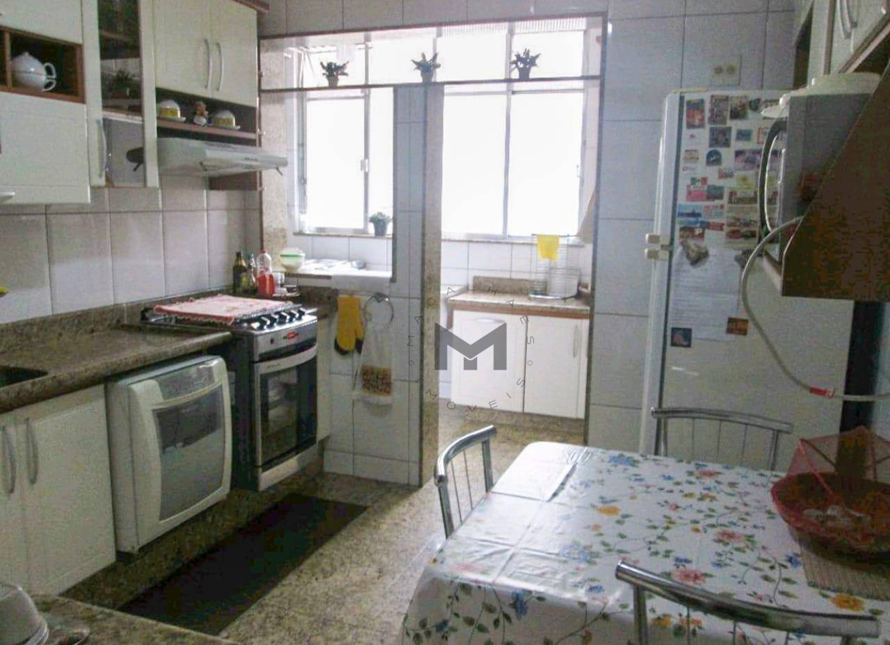 Apartamento à venda com 3 quartos, 124m² - Foto 3