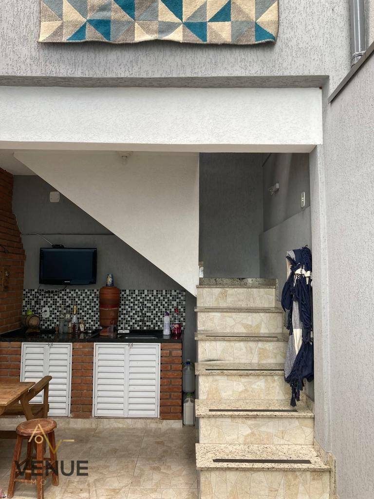 Sobrado à venda com 4 quartos, 220m² - Foto 8