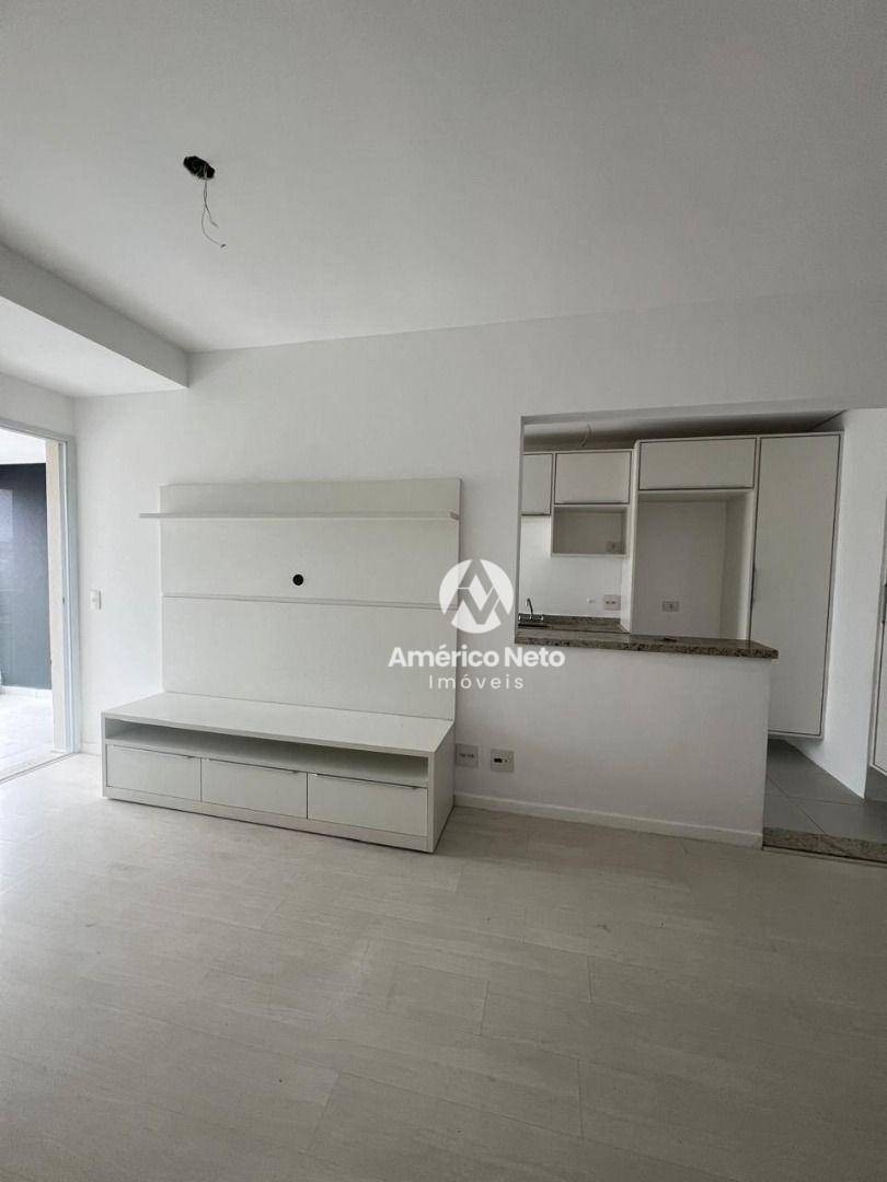 Apartamento para alugar com 2 quartos, 74m² - Foto 52