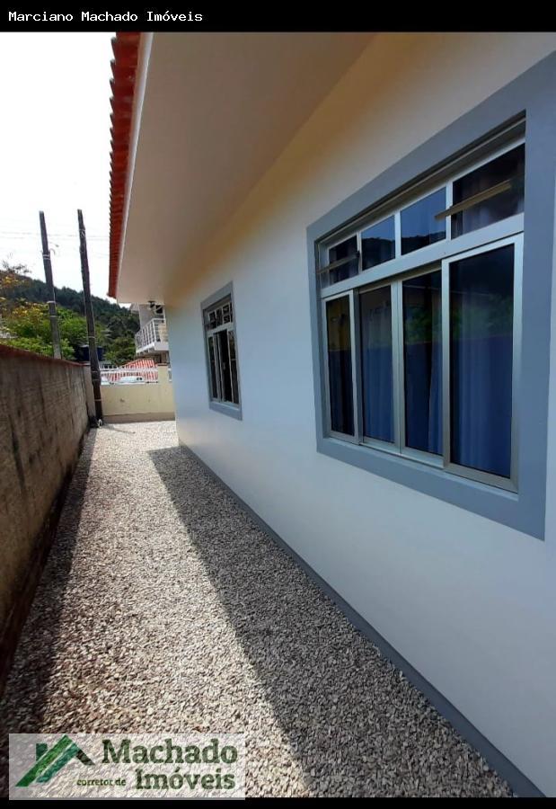 Casa à venda com 3 quartos, 377m² - Foto 19