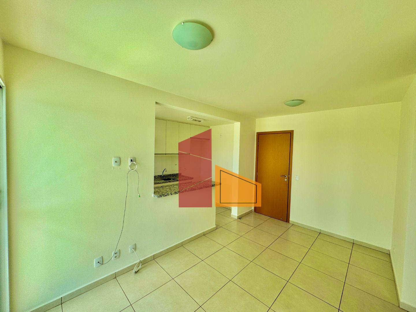 Apartamento à venda com 2 quartos, 69m² - Foto 2