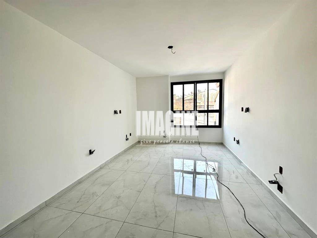 Sobrado à venda com 3 quartos, 110m² - Foto 1