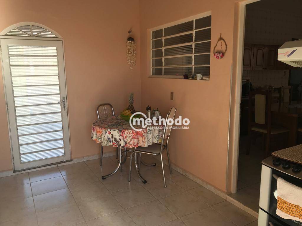 Casa à venda com 3 quartos, 137m² - Foto 5