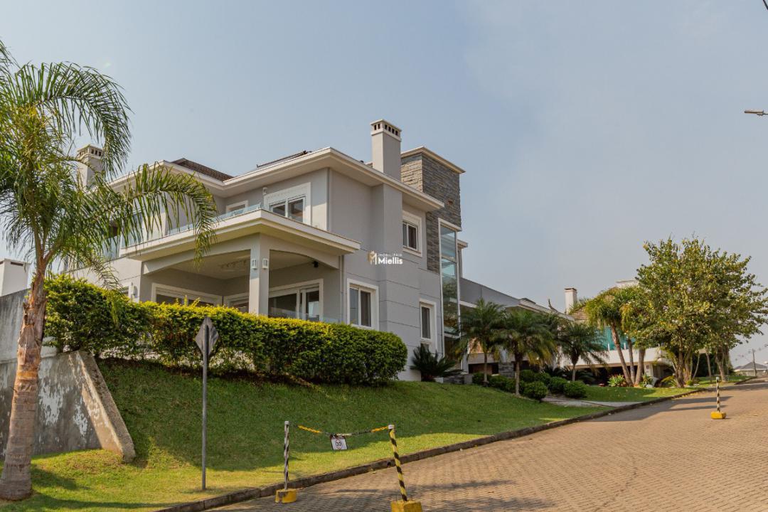 Casa de Condomínio à venda com 4 quartos, 495m² - Foto 32