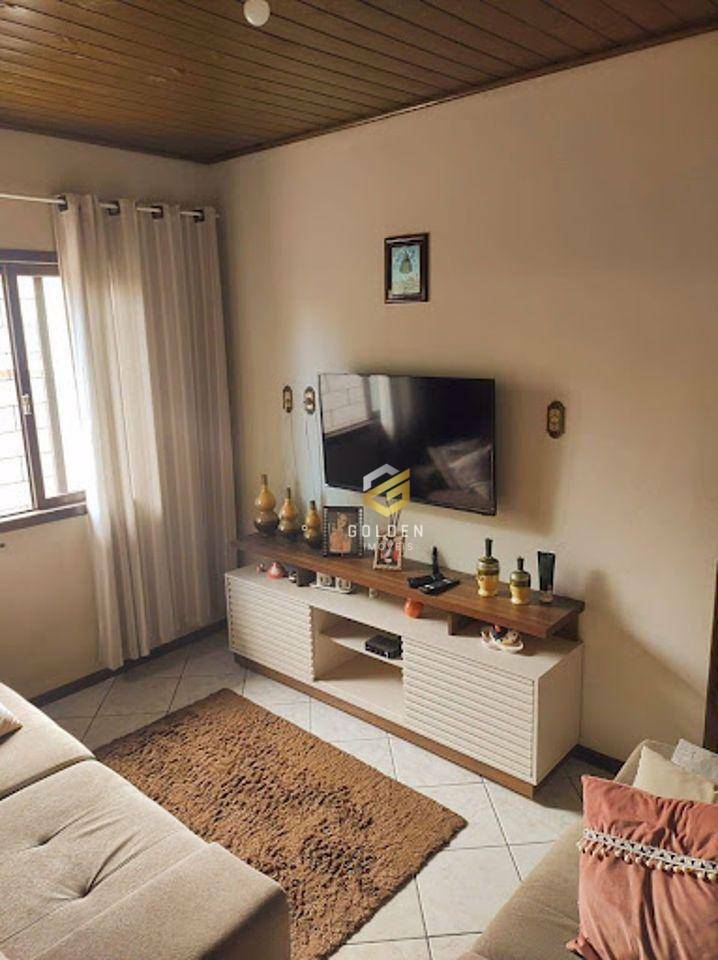 Casa à venda com 3 quartos, 90m² - Foto 11