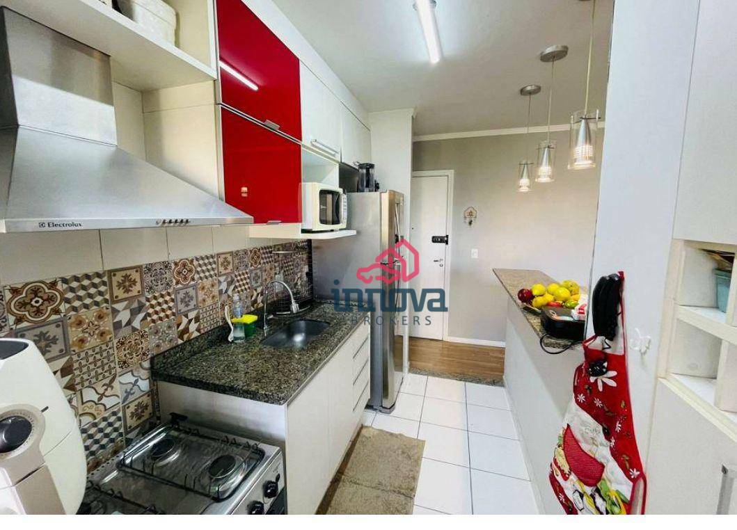 Apartamento à venda com 2 quartos, 67m² - Foto 5