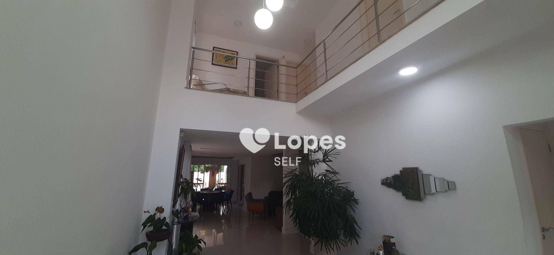 Casa à venda com 4 quartos, 251m² - Foto 9