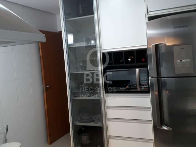 Apartamento à venda com 2 quartos, 119m² - Foto 5