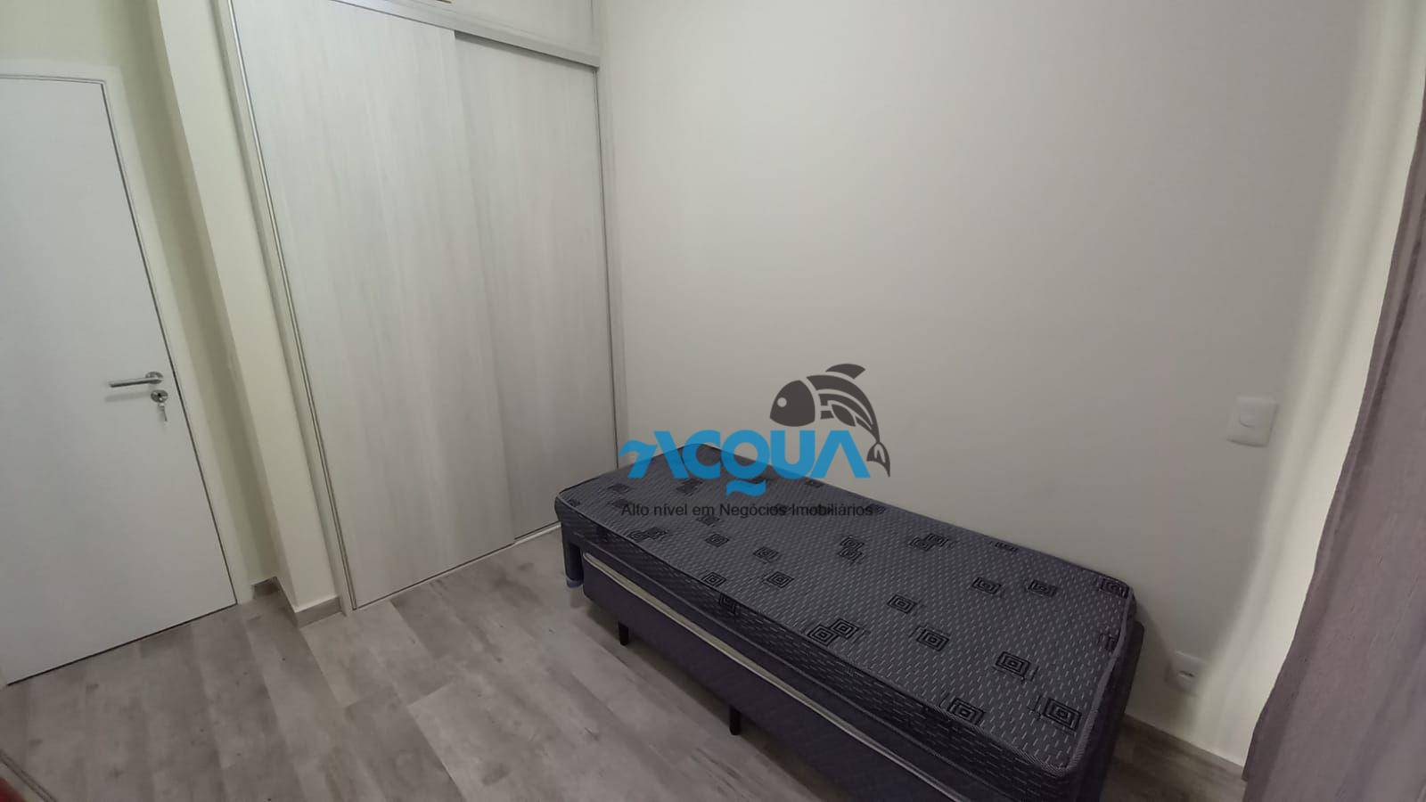 Apartamento à venda com 2 quartos, 95m² - Foto 3