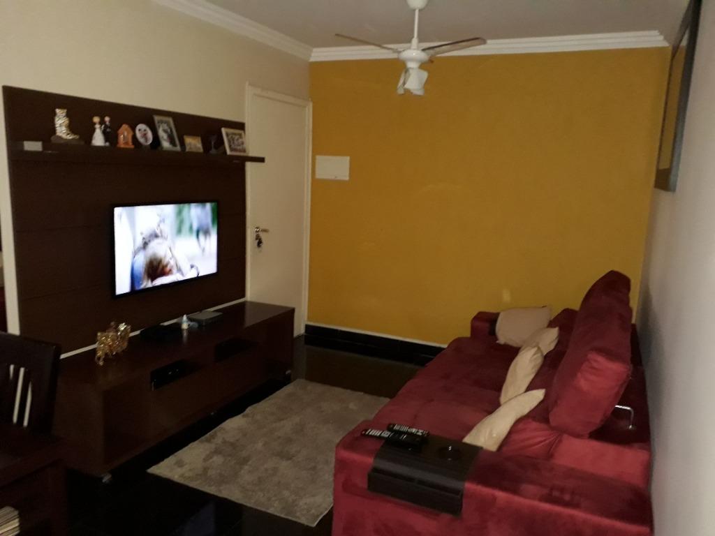 Apartamento à venda com 2 quartos, 62m² - Foto 9