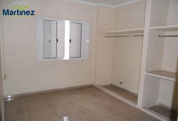 Casa à venda e aluguel com 3 quartos, 243m² - Foto 10