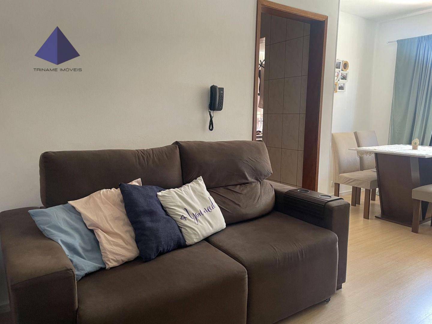 Apartamento à venda com 2 quartos, 57m² - Foto 2