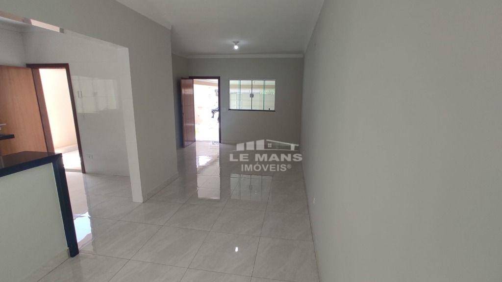 Casa à venda com 3 quartos, 122m² - Foto 7