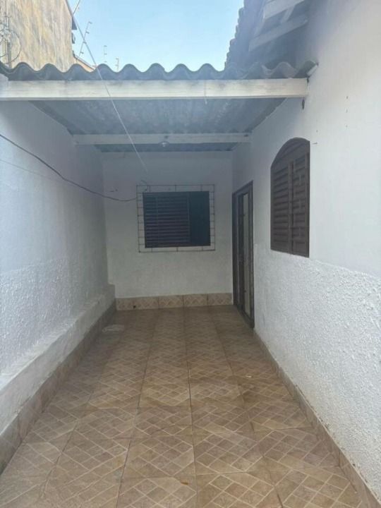 Casa para alugar com 3 quartos, 150m² - Foto 16