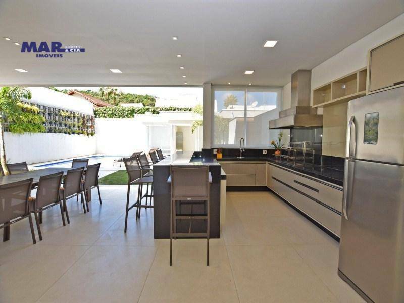 Casa à venda com 5 quartos, 460m² - Foto 13