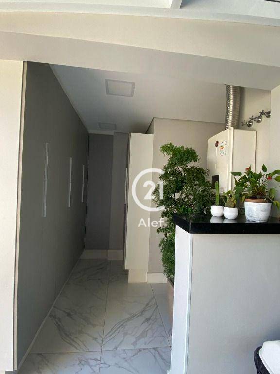 Apartamento à venda com 3 quartos, 144m² - Foto 16