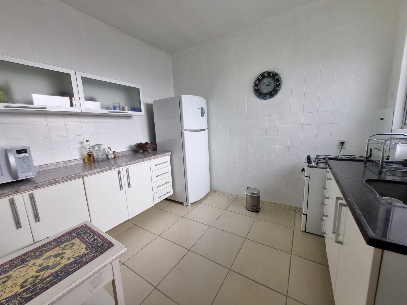 Apartamento à venda com 2 quartos, 70m² - Foto 7