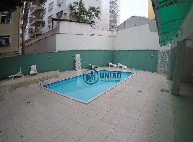 Apartamento à venda com 2 quartos, 80m² - Foto 36