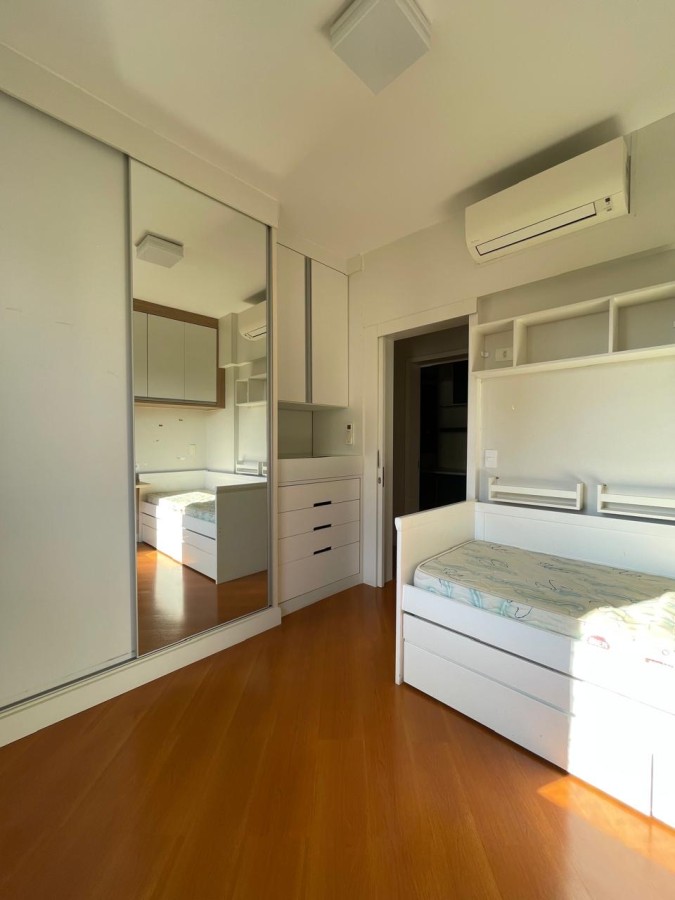Apartamento para alugar com 3 quartos, 113m² - Foto 26