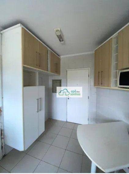 Apartamento à venda com 3 quartos, 110m² - Foto 19